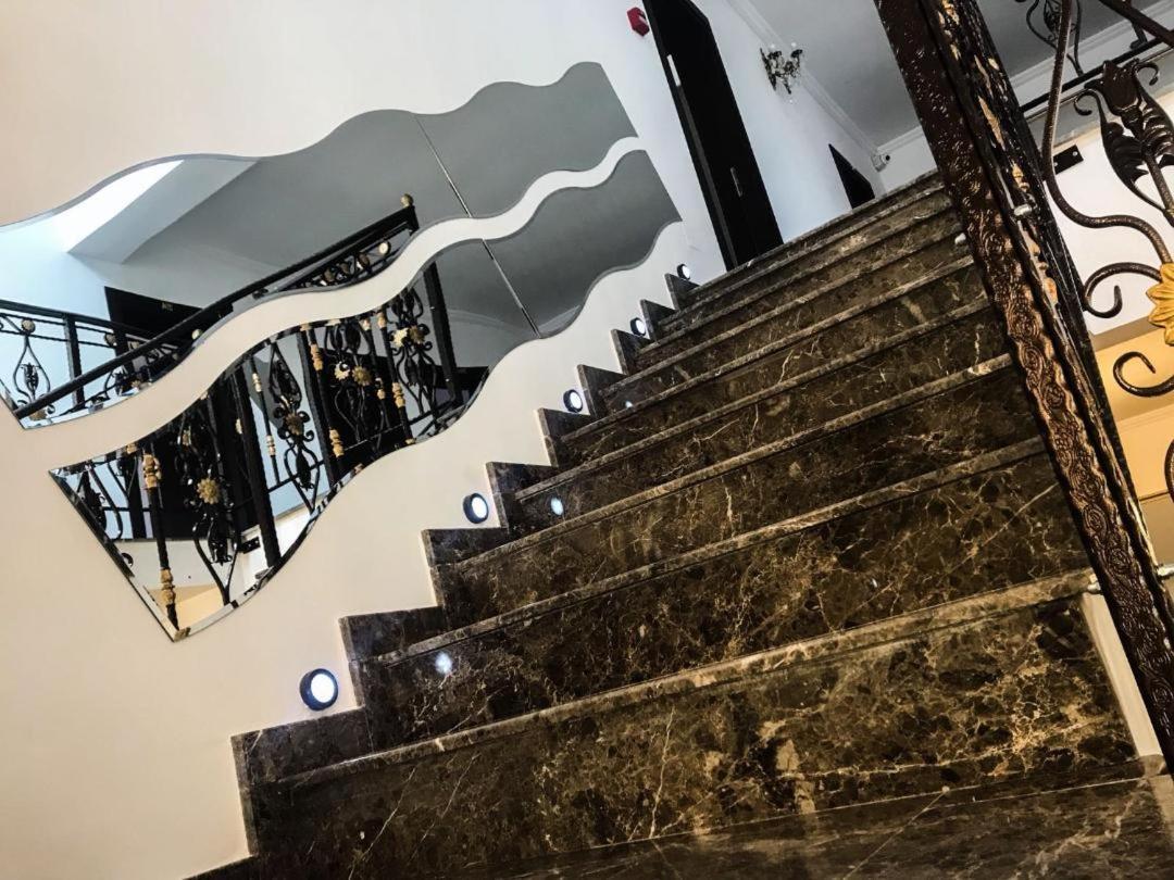 Geani Hotel Năvodari Buitenkant foto