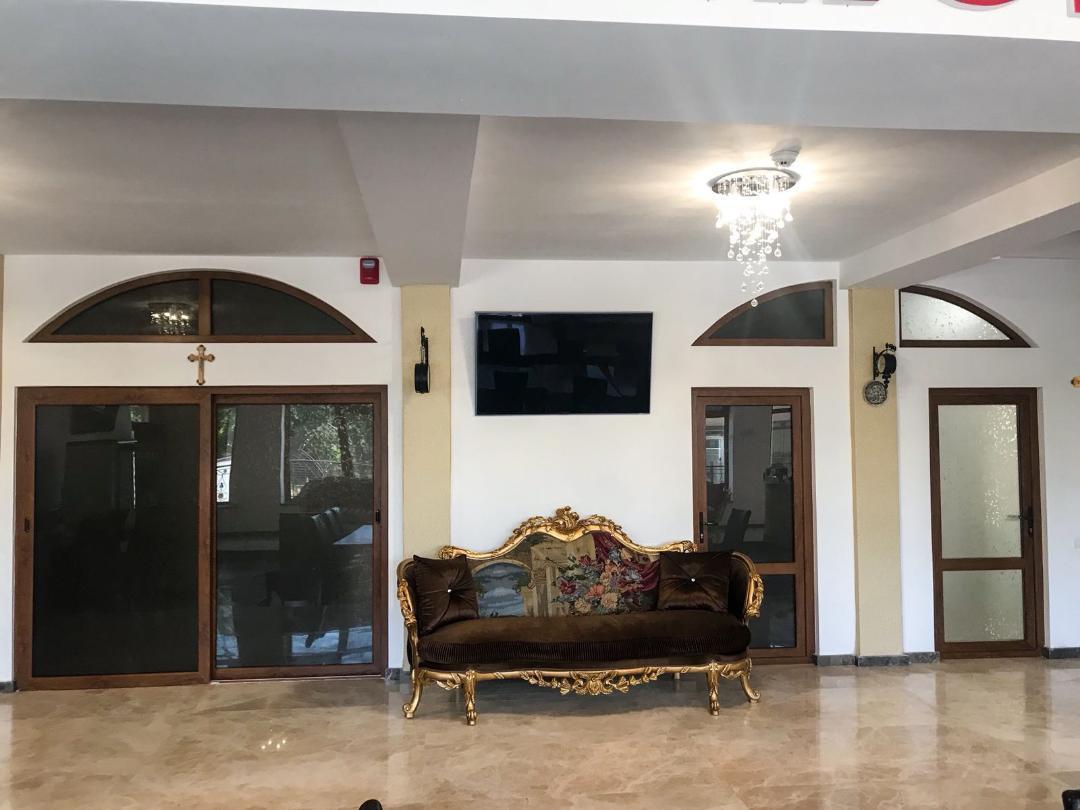 Geani Hotel Năvodari Buitenkant foto